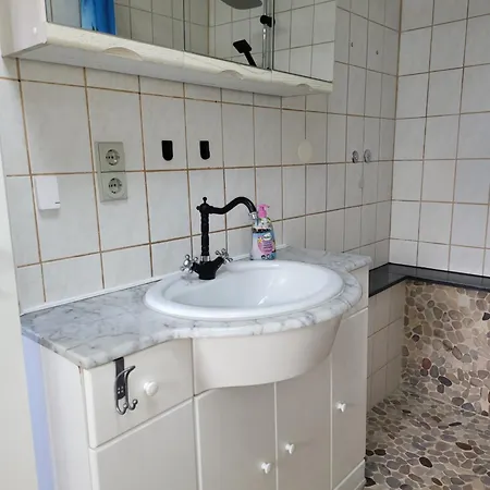 Haus Adelheid * Weil am Rhein