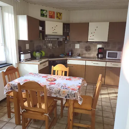 Haus Adelheid *